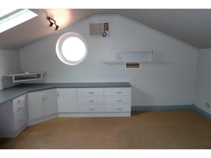 11 Alma St, Hurstville NSW 2220