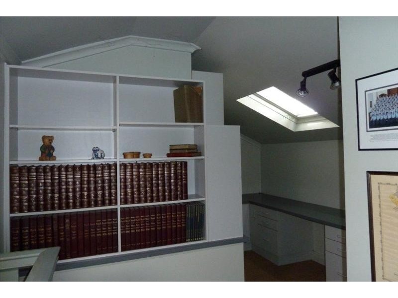 11 Alma St, Hurstville NSW 2220