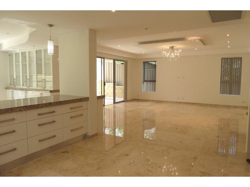 3 NELLELLA ST, Blakehurst NSW 2221