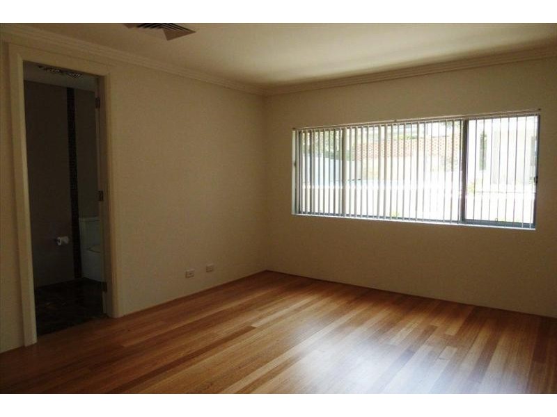 3 NELLELLA ST, Blakehurst NSW 2221