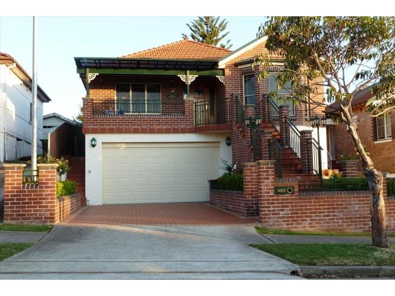 13 Louis Terrace, Hurstville NSW 2220