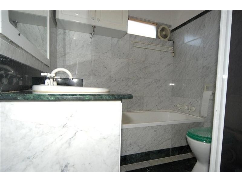 18/39 The Ave, Hurstville NSW 2220