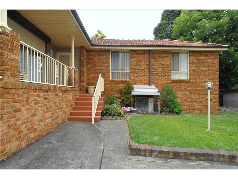 42 Croydon Rd, Hurstville NSW 2220