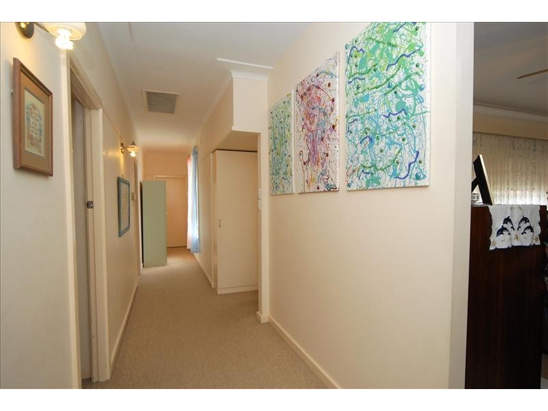 42 Croydon Rd, Hurstville NSW 2220