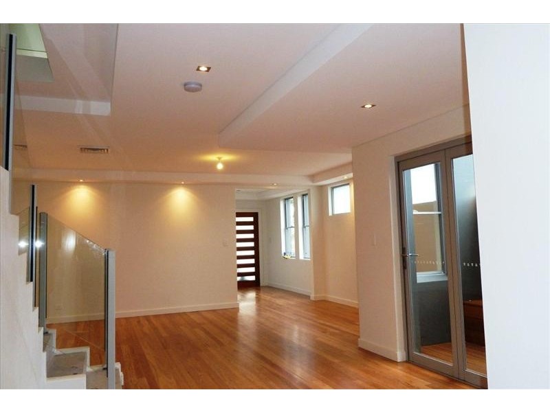 12A ARGYLE ST, Penshurst NSW 2222