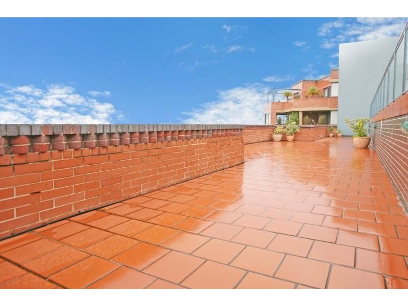 2-8 Bridge ST, Hurstville NSW 2220