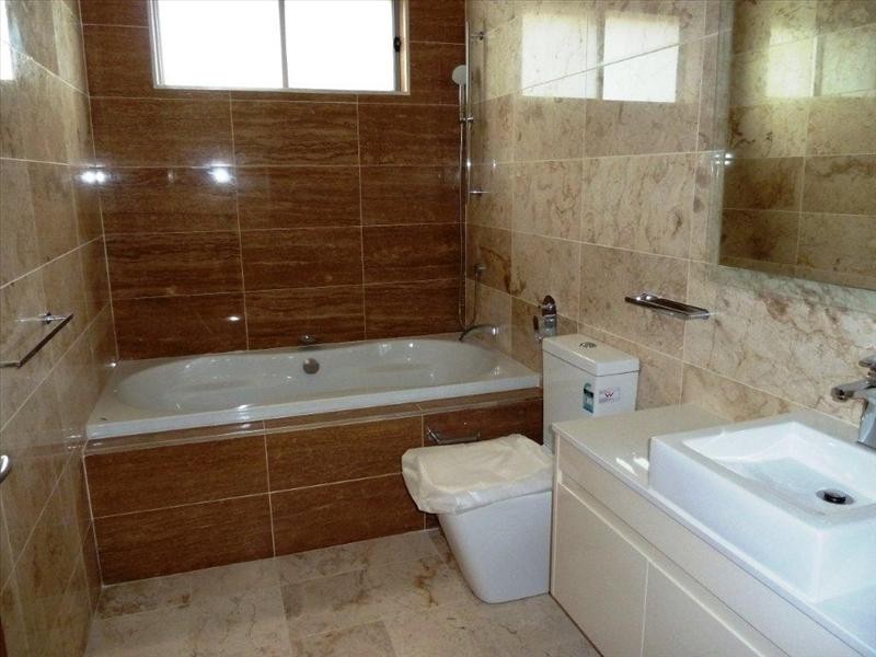 6 Clevedon Rd, Hurstville NSW 2220