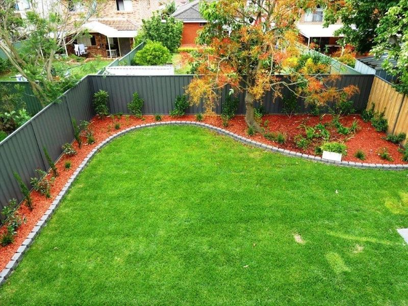 6 Clevedon Rd, Hurstville NSW 2220