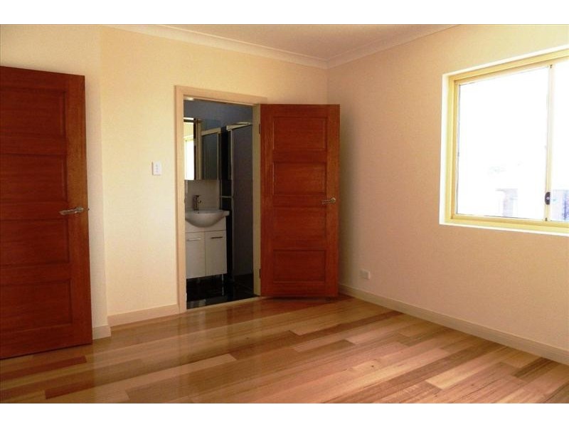 21 GANNONS, Hurstville NSW 2220