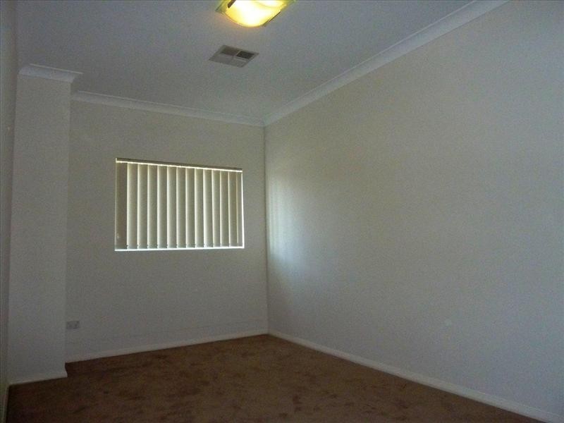 12 Blackshaw Ave, Mortdale NSW 2223