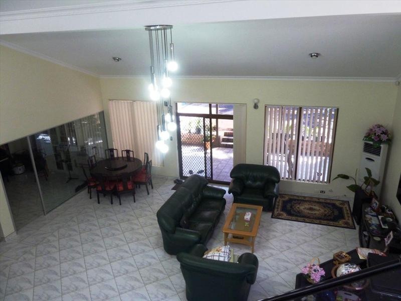 5 CARRUTHERS ST, Penshurst NSW 2222