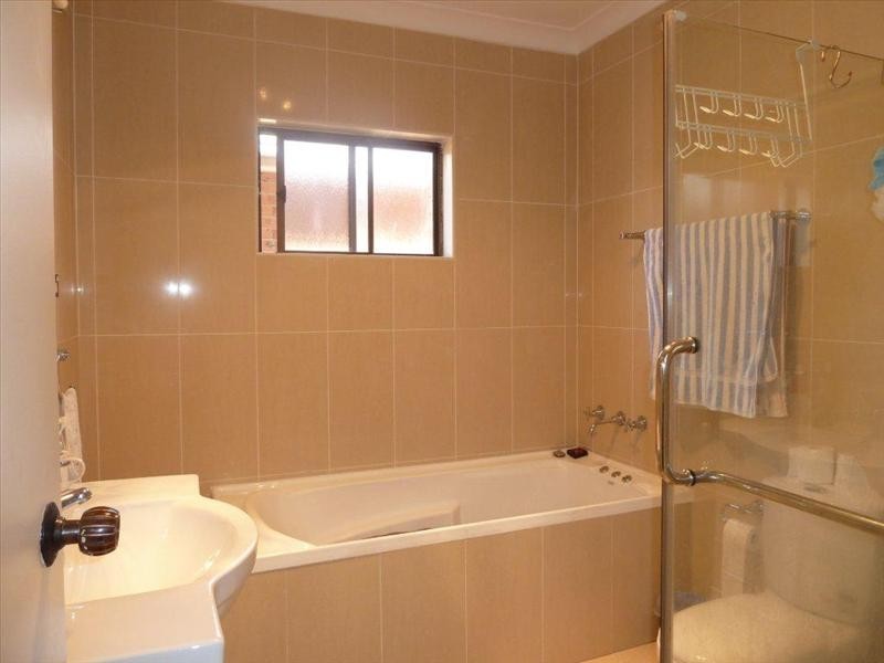 5 CARRUTHERS ST, Penshurst NSW 2222