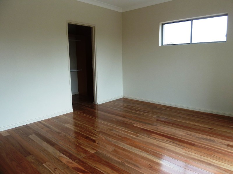 33 EMILY ST, Hurstville NSW 2220