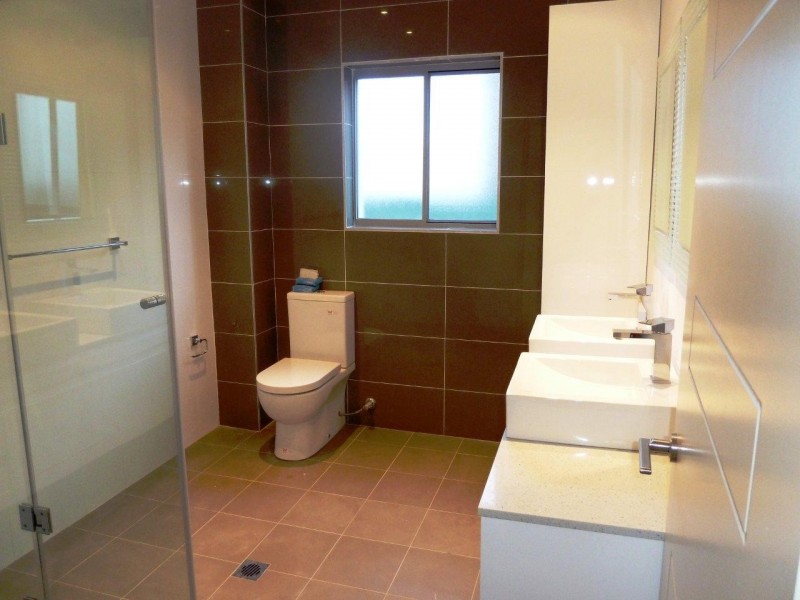 33 EMILY ST, Hurstville NSW 2220