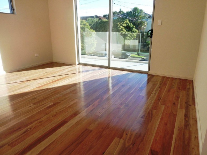 33 EMILY ST, Hurstville NSW 2220