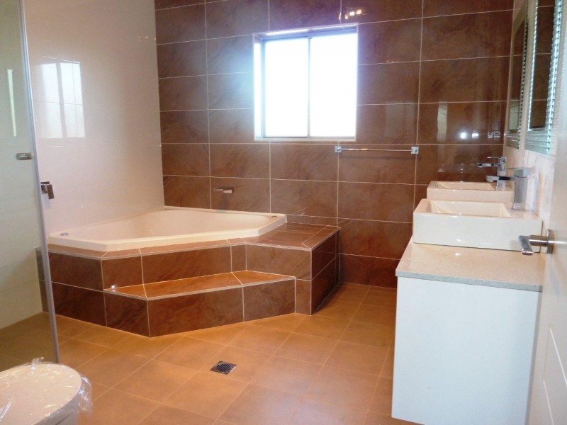 33 EMILY ST, Hurstville NSW 2220