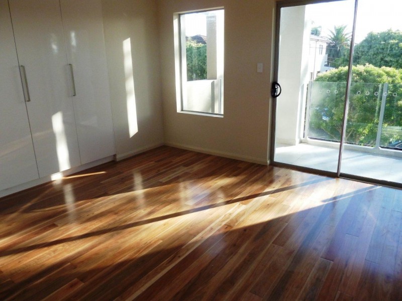 33 EMILY ST, Hurstville NSW 2220