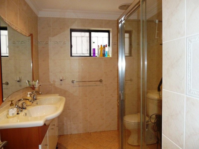 55 Bassett St, Hurstville NSW 2220