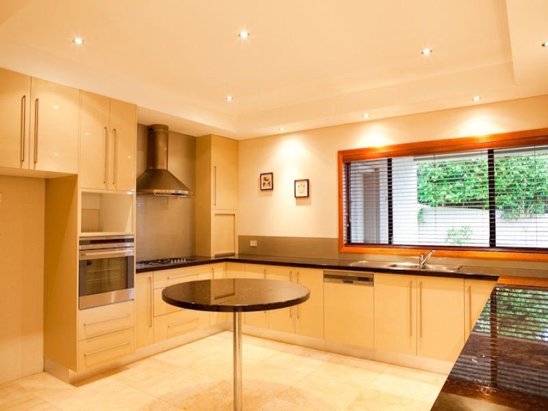 173 CARRINGTON AVE, Hurstville NSW 2220