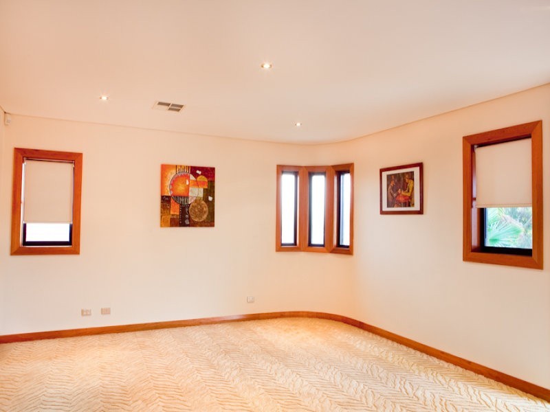 173 CARRINGTON AVE, Hurstville NSW 2220