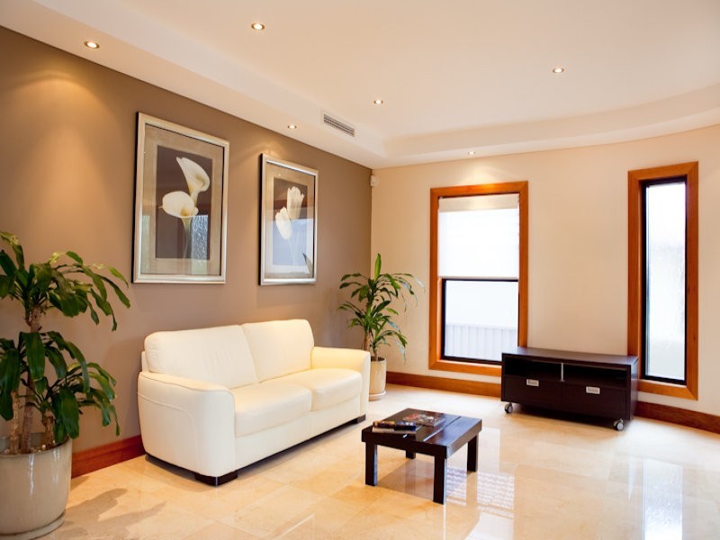 173 CARRINGTON AVE, Hurstville NSW 2220