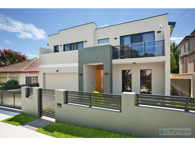 150 CARRINGTON AVE, Hurstville NSW 2220