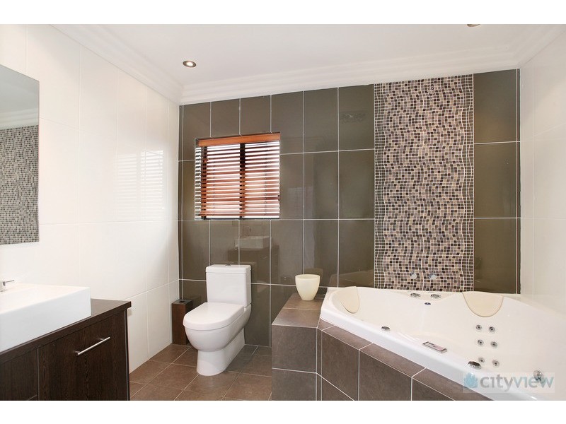 52 Connemarra st, Bexley NSW 2207