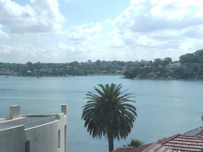 13 BOORROO, Kangaroo Point NSW 2224