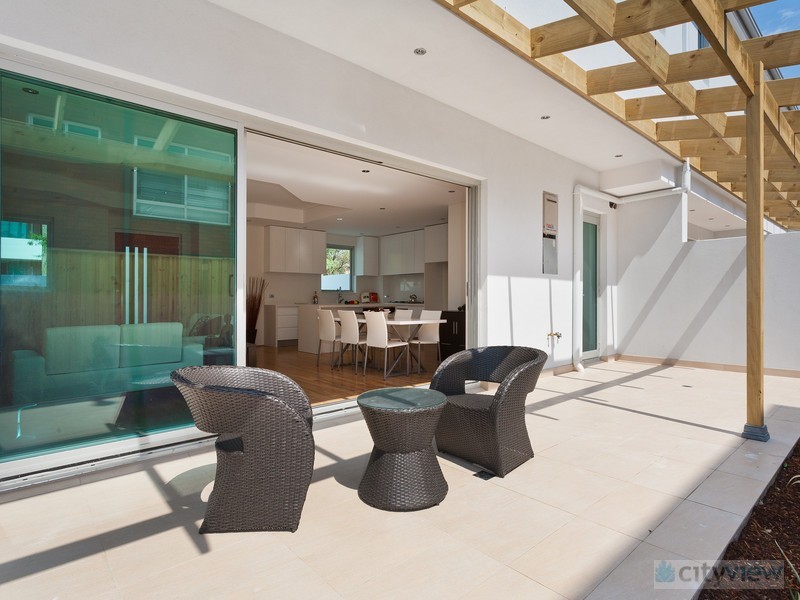 2/18A MOATE AVE, Brighton-le-sands NSW 2216