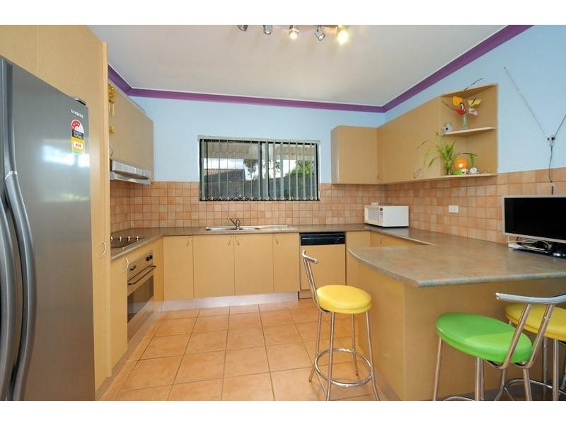 2 BRAY GROVE, Menai NSW 2234