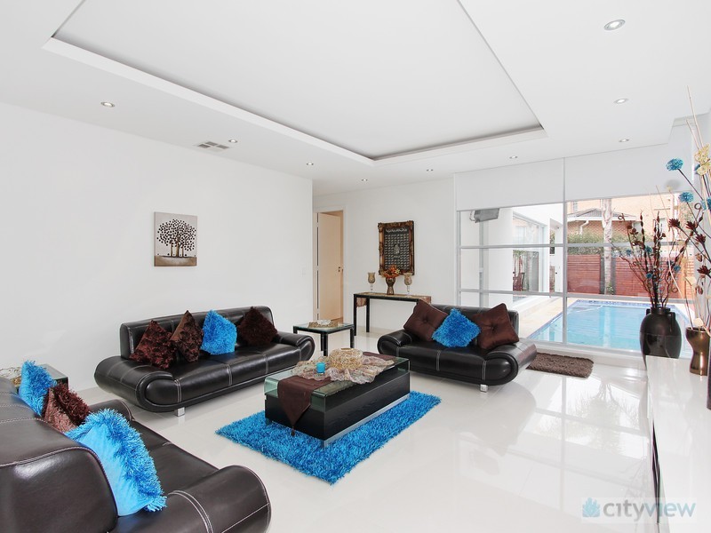 86 MORSHEAD DR, Connells Point NSW 2221