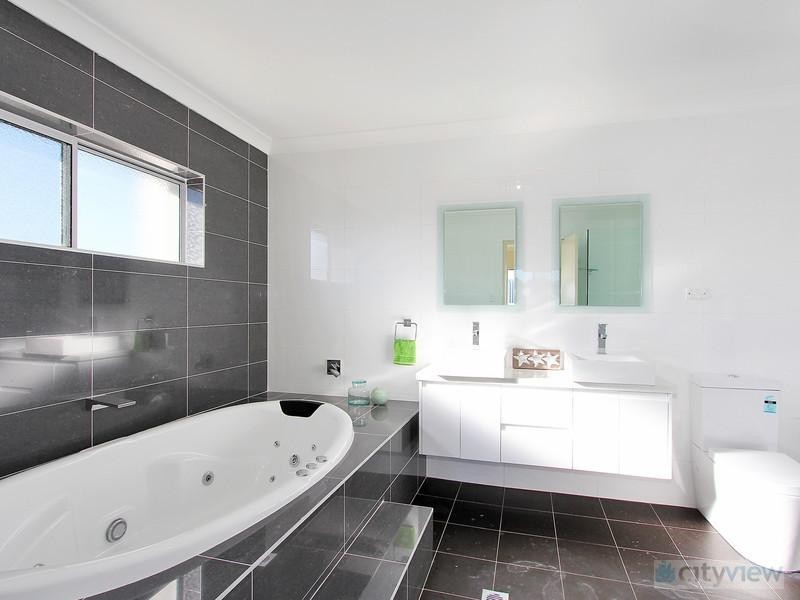 81 HODGE ST, Hurstville NSW 2220