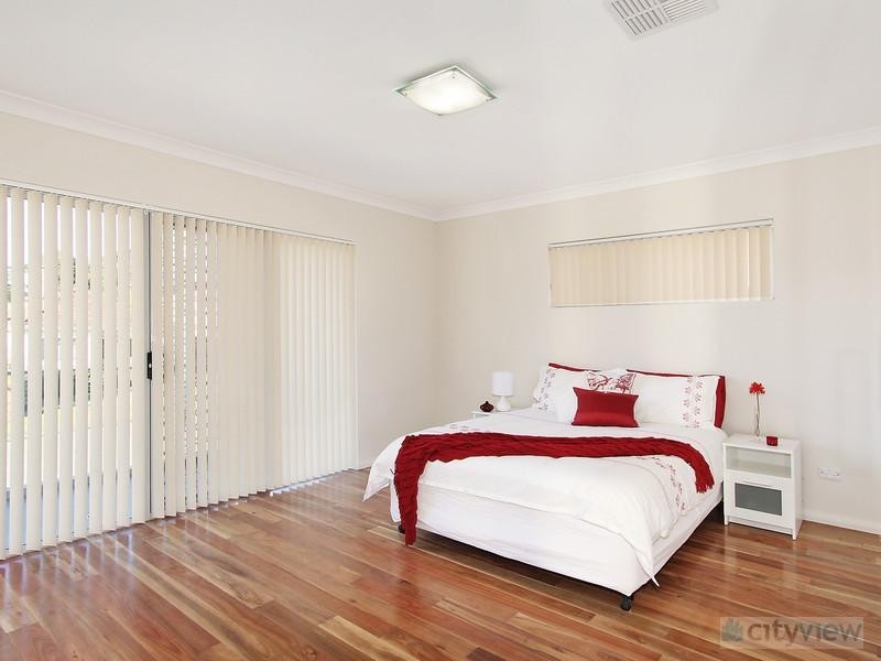 81 HODGE ST, Hurstville NSW 2220