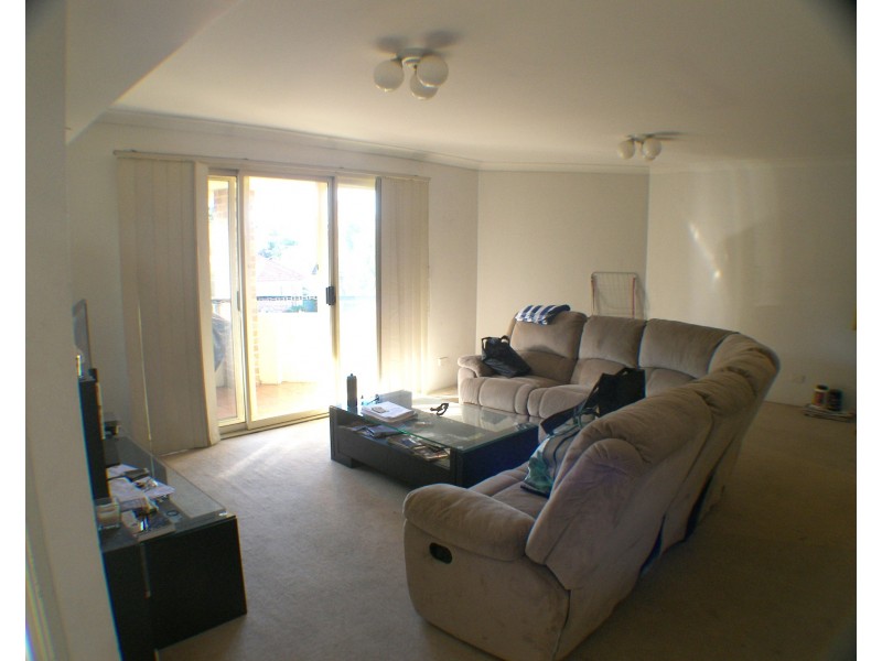 42/496 President Ave, Kirrawee NSW 2232