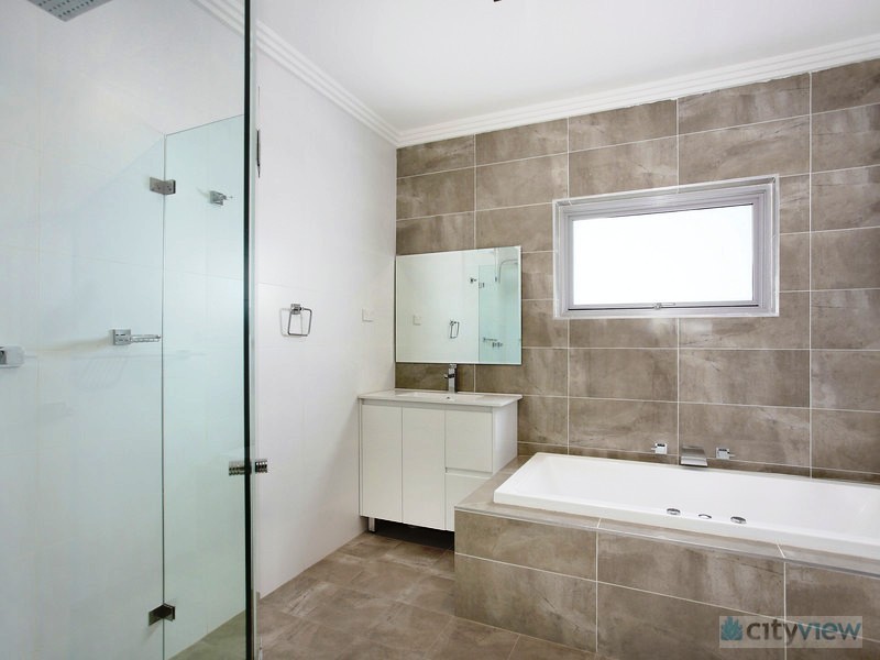 31 WARWICK, Hurstville NSW 2220