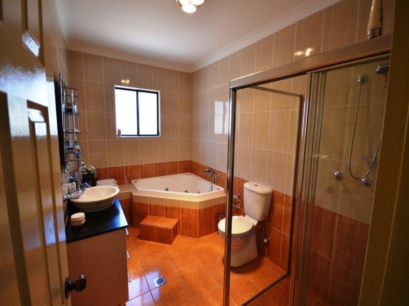 48 Moore, Hurstville NSW 2220