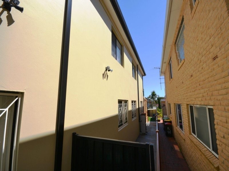 48 Moore, Hurstville NSW 2220