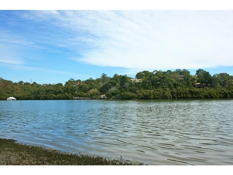 954 Forest Rd, Lugarno NSW 2210