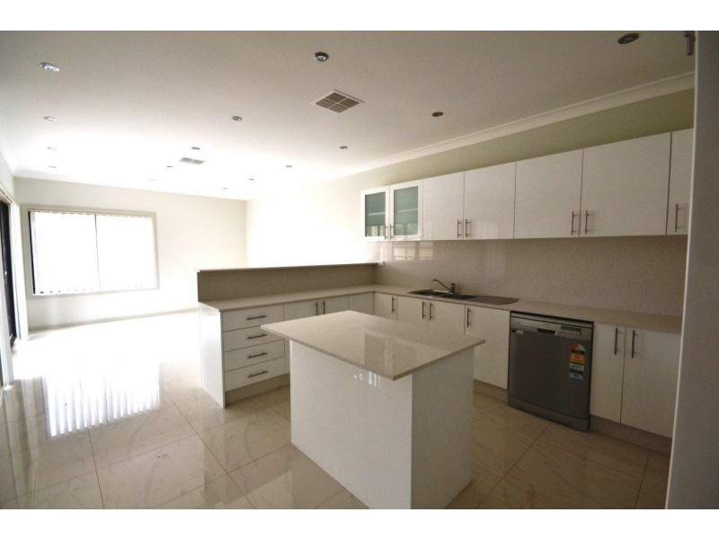 52 SPINXS, Revesby NSW 2212