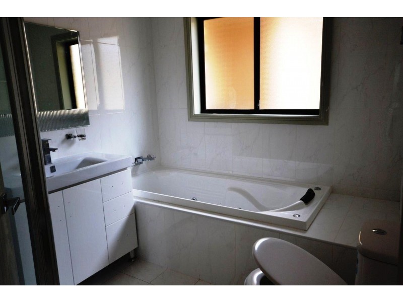 52 SPINXS, Revesby NSW 2212