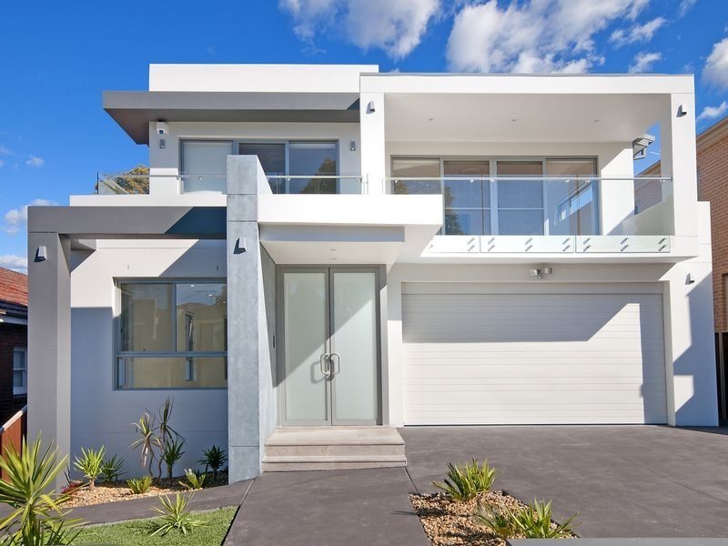 31 Warraba St, Hurstville NSW 2220