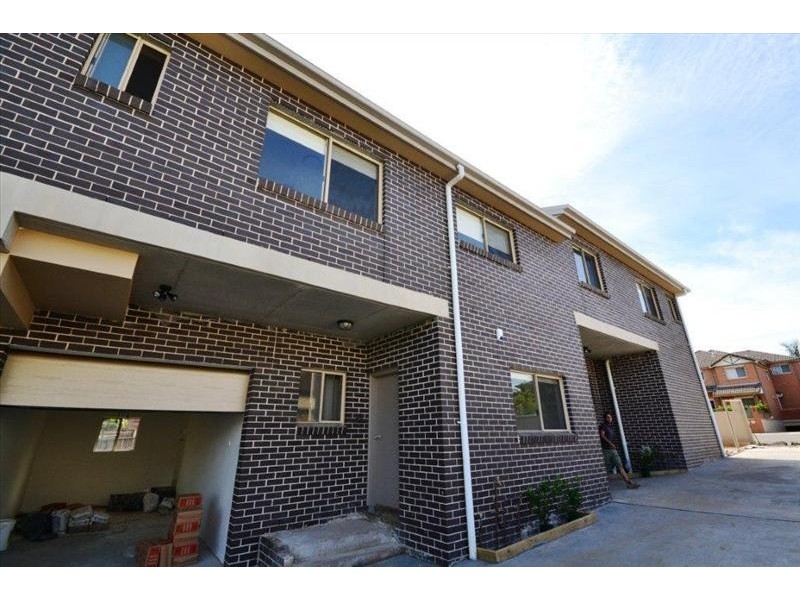 1/4 Romani Ave, Hurstville NSW 2220