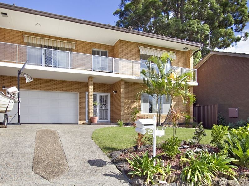 11 Anitra Ave, Kareela NSW 2232
