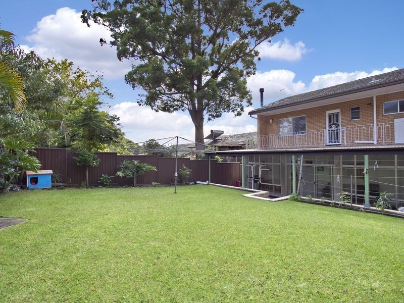 11 Anitra Ave, Kareela NSW 2232