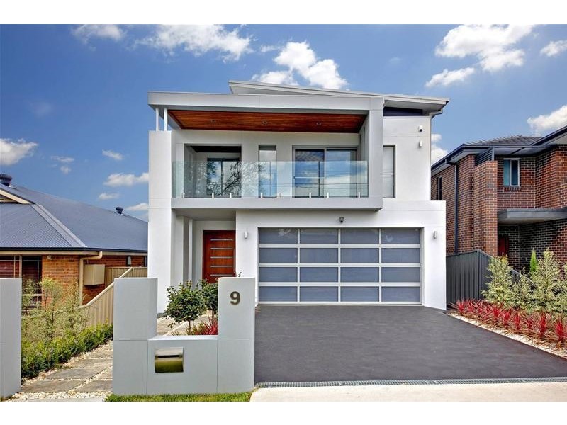 9 Victor Ave, Panania NSW 2213