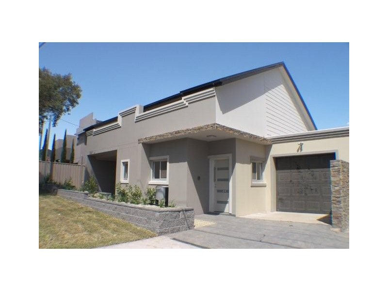 59 Emily St, Hurstville NSW 2220