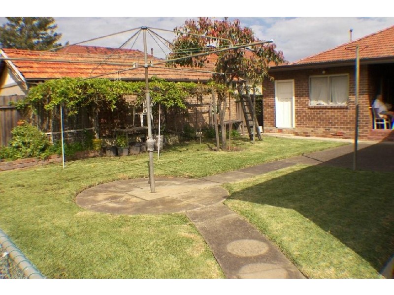 10 HALLEY AVE, Bexley NSW 2207