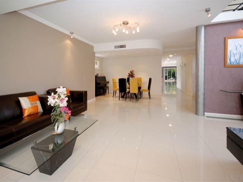 41 HALSTEAD ST, South Hurstville NSW 2221