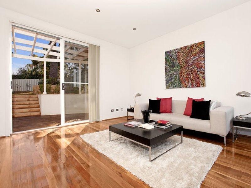 17 Alexander Ave, Taren Point NSW 2229