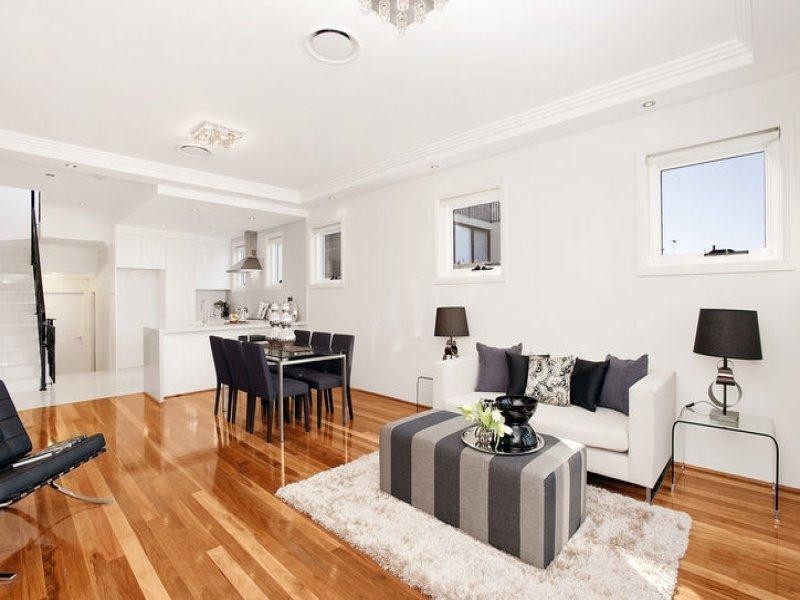 17 Alexander Ave, Taren Point NSW 2229